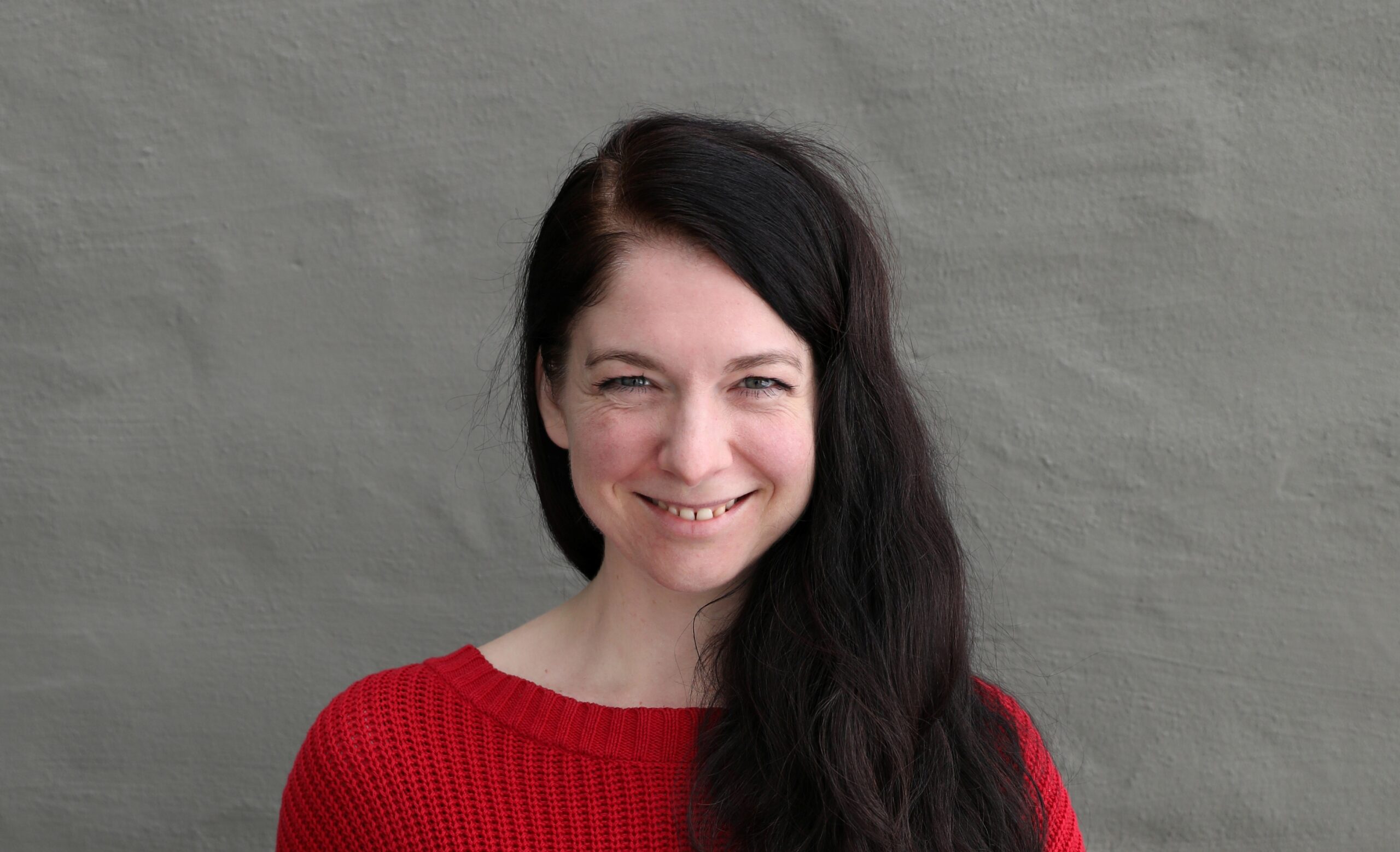 Almut_Neumeister_Portr_C3_A4t_Foto_Anke_Neumeister_DMM_quer
